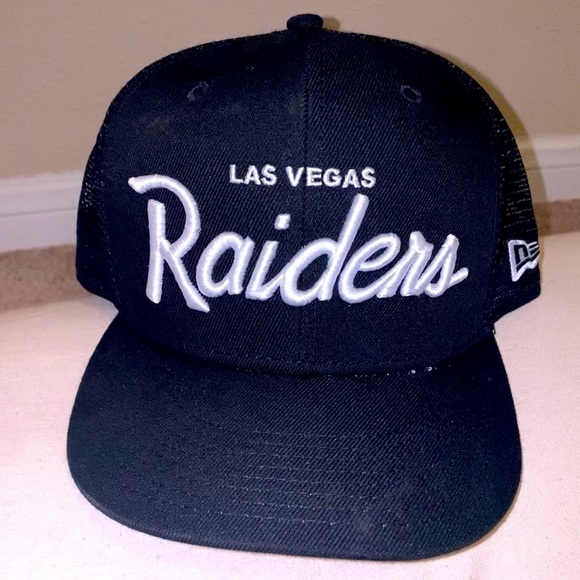 New Era Other - New Era Las Vegas Raiders Script Trucker 9FIFTY Snapback Hat